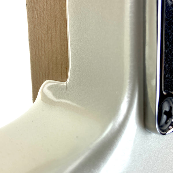 PRE-OWNED CHARVEL PRO-MOD SAN DIMAS STYLE 1 HSS HT E SASSAFRAS ELECTRIC - PLATINUM PEARL