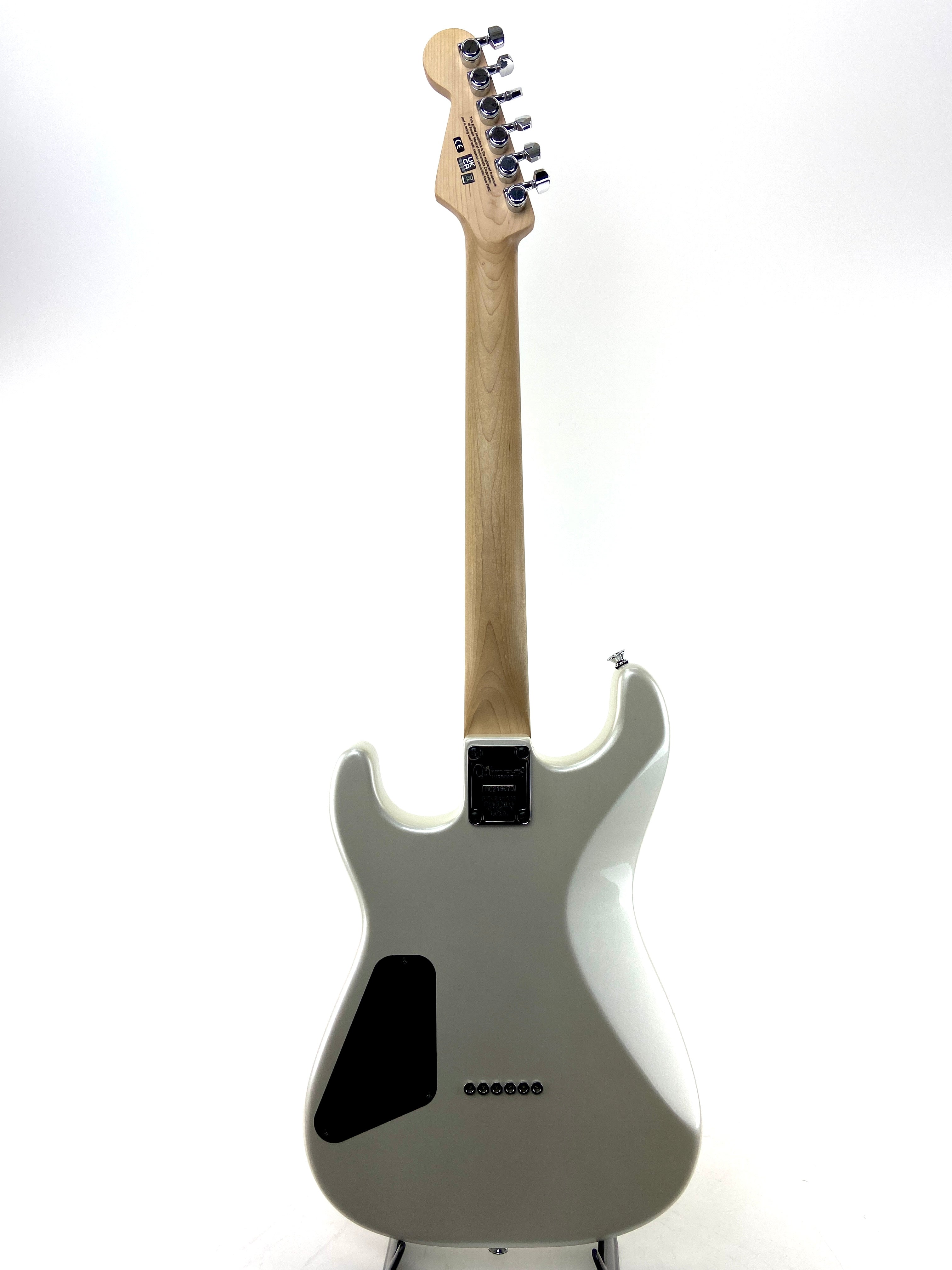 PRE-OWNED CHARVEL PRO-MOD SAN DIMAS STYLE 1 HSS HT E SASSAFRAS ELECTRIC - PLATINUM PEARL