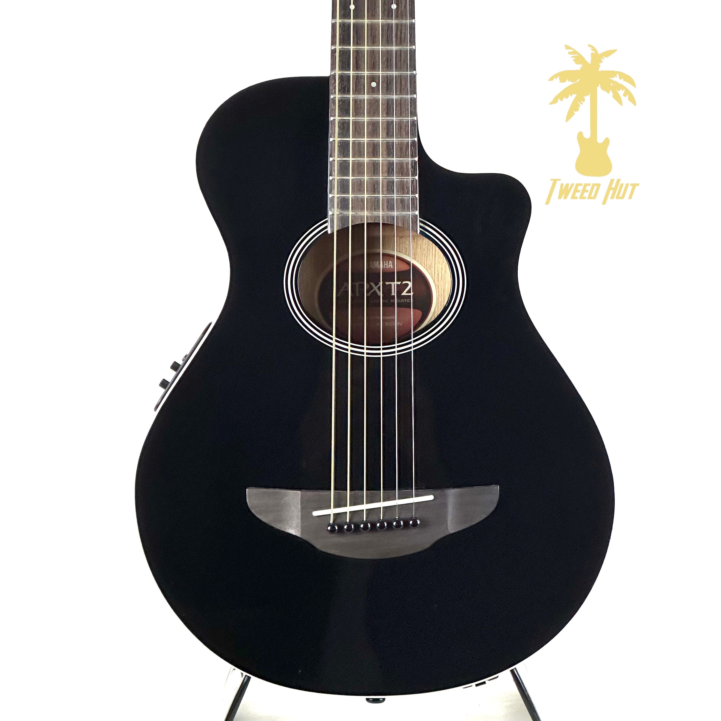 YAMAHA 3/4 THINLINE CUTAWAY ACOUSTIC/ELECTRIC BLACK