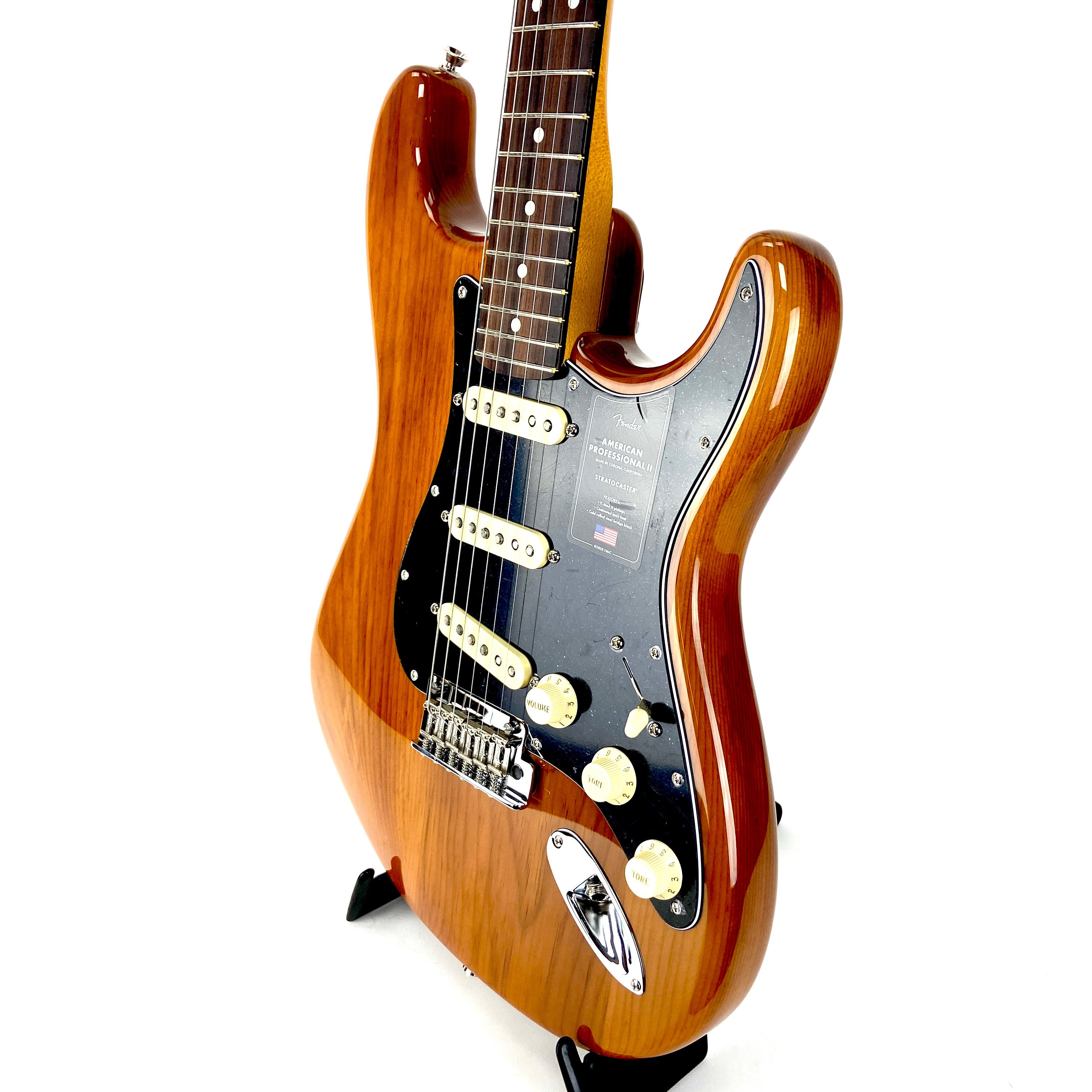 FENDER AMERICAN PROFESSIONAL II STRATOCASTER-ROASTED PINE