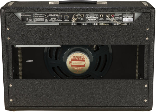 FENDER 64 CUSTOM DELUXE REVERB
