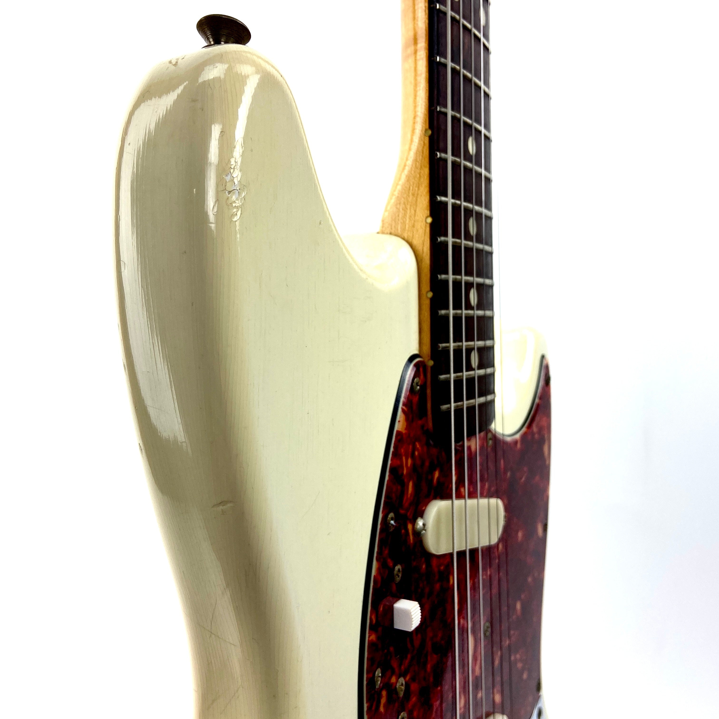 VINTAGE 1965 FENDER DUO SONIC II - OLYMPIC WHITE