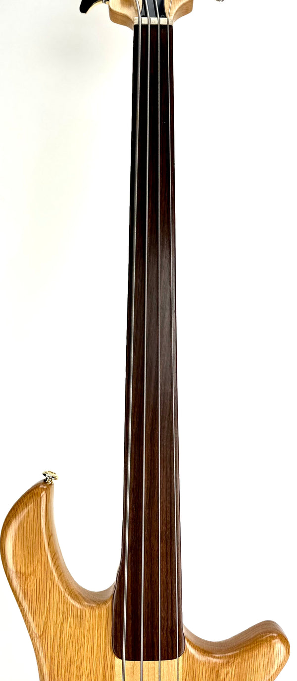 MAUPIN 4 STRING FRETLESS BASS