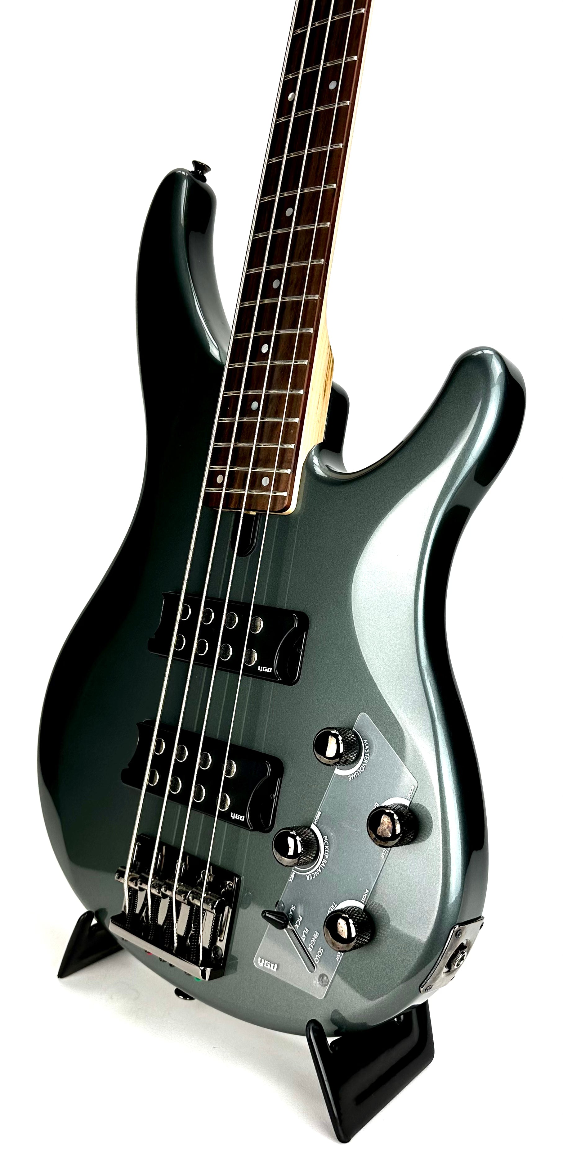 USED YAMAHA TRBX304 BASS
