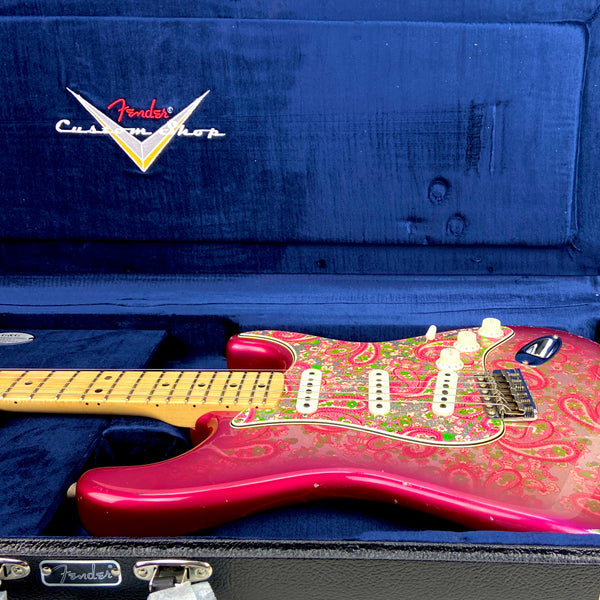 FENDER LIMITED EDITION 68 PAISLEY STRAT RELIC