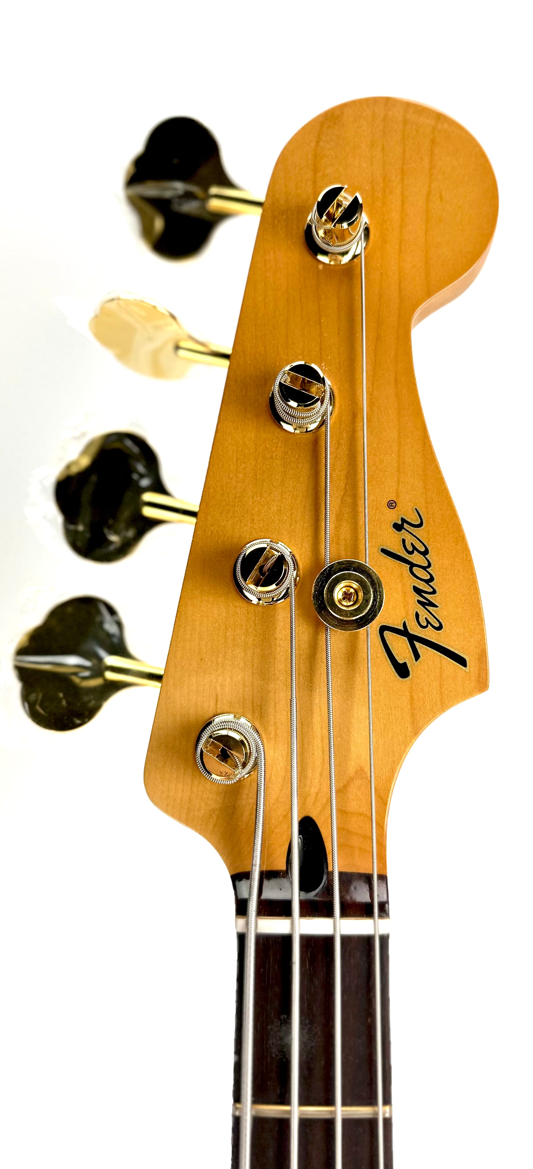 FENDER LTD MIKE KERR JAG BASS