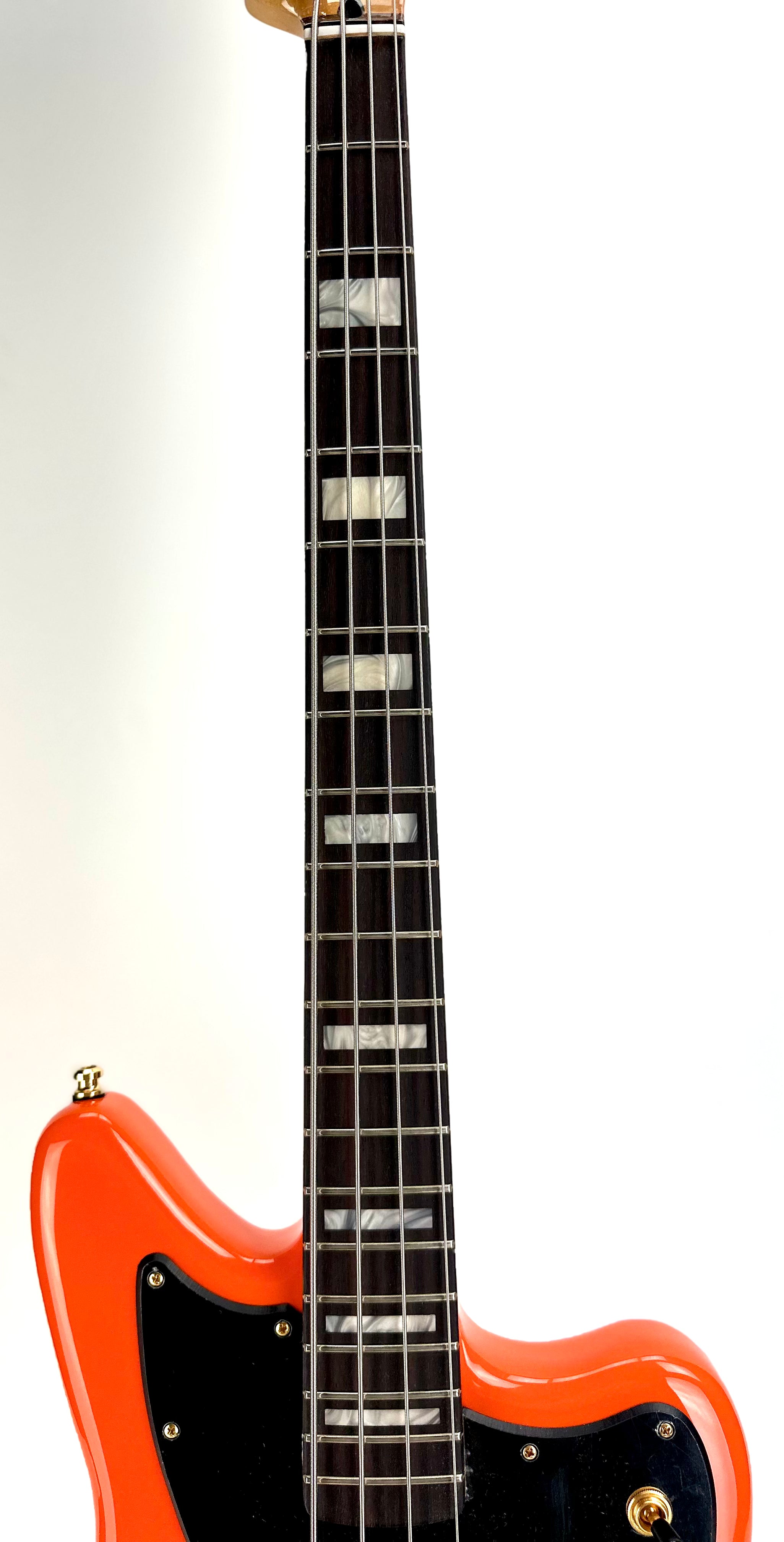 FENDER LTD MIKE KERR JAG BASS