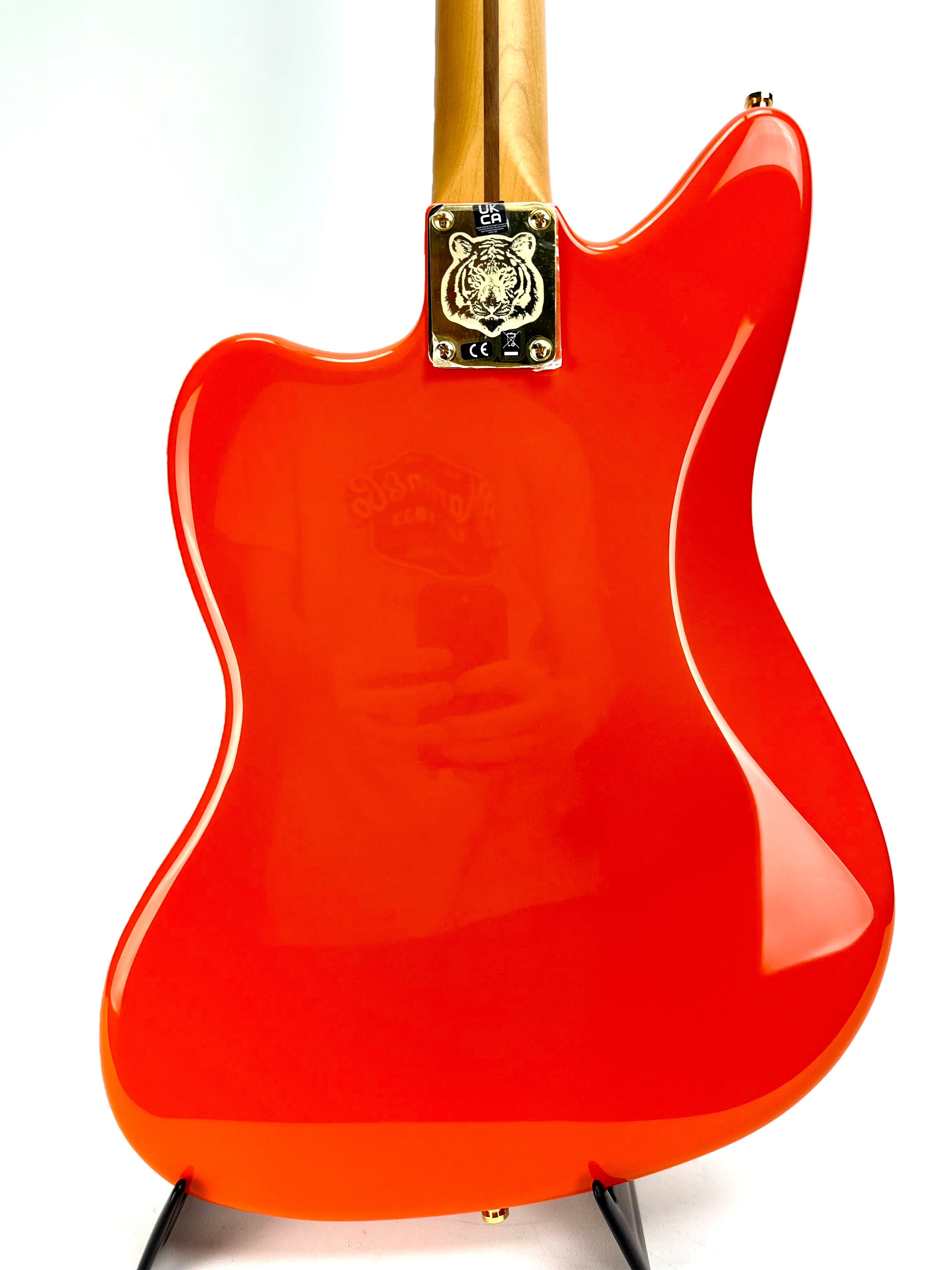 FENDER LTD MIKE KERR JAG BASS