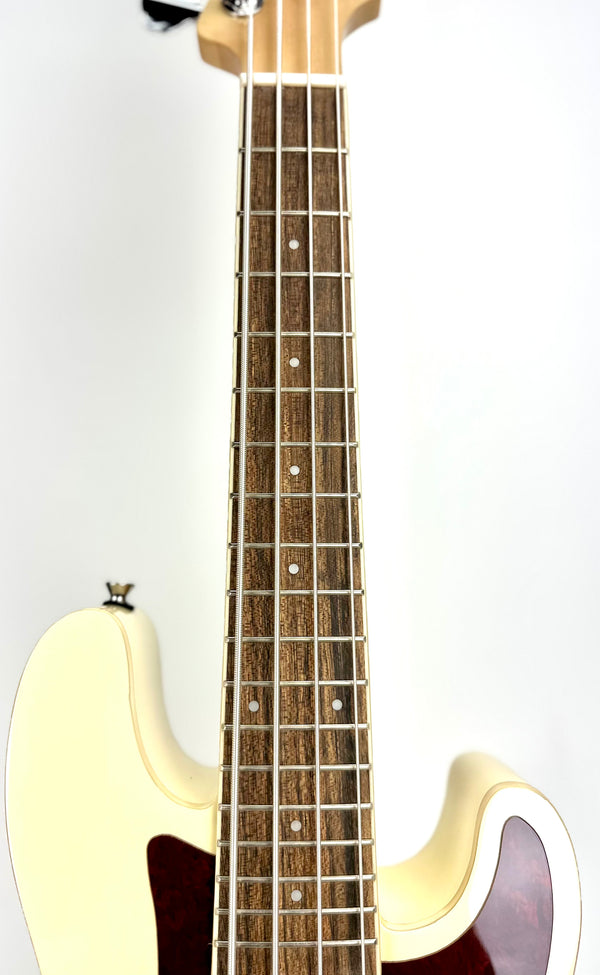 FENDER FULRTN P-BASS UKE OWT