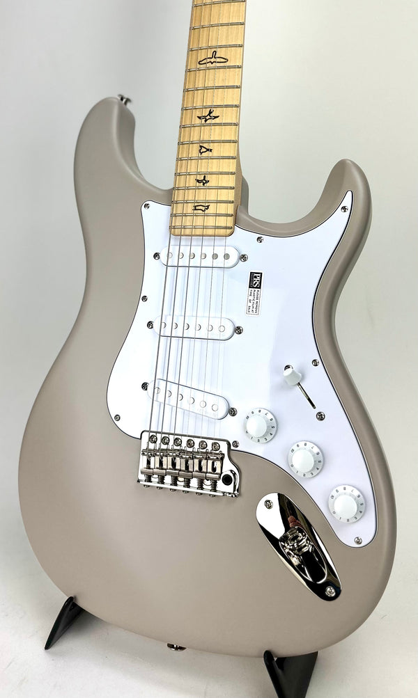PRS S2 SILVER SKY MOC SAND