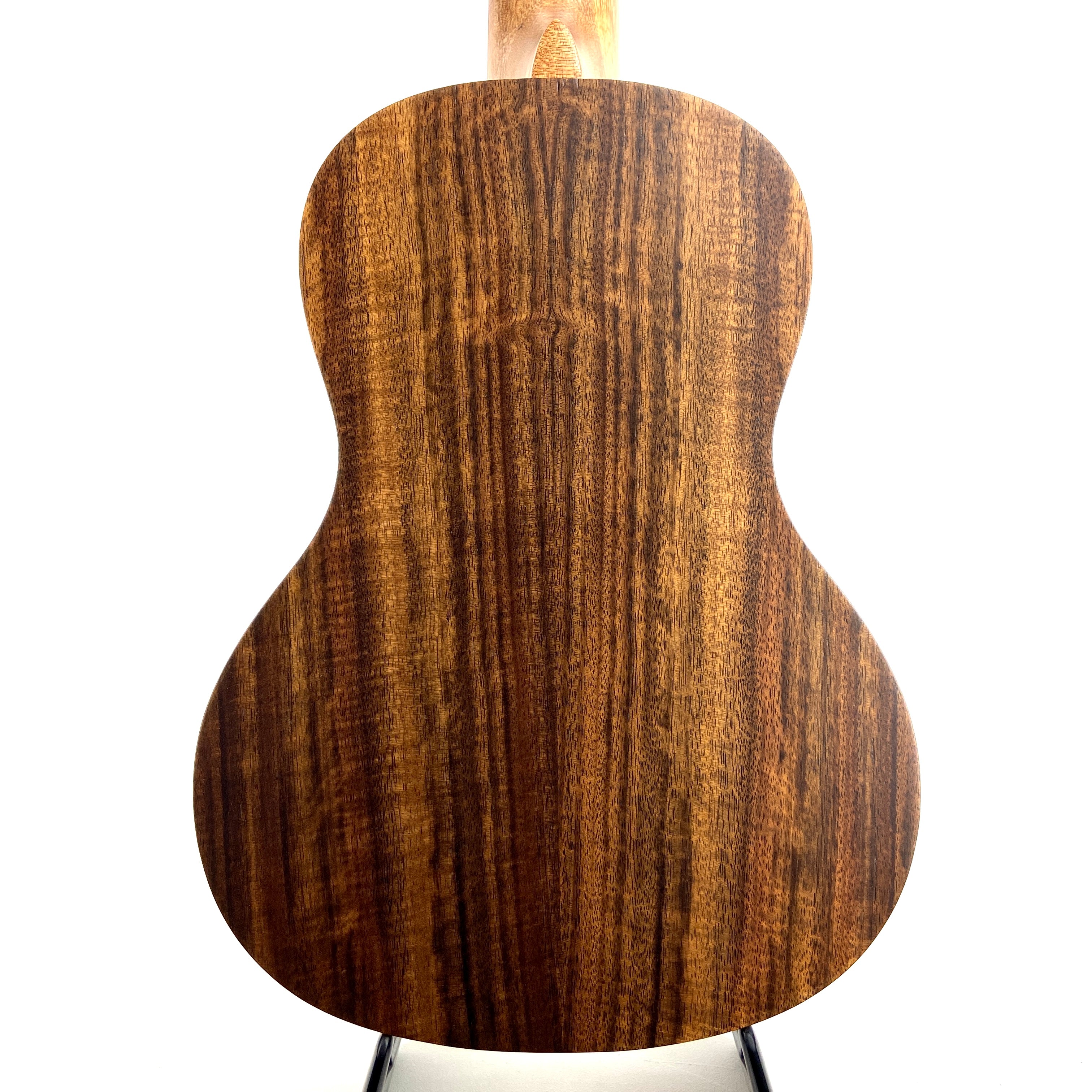 ISLANDER AC-4 CONCERT UKULELE