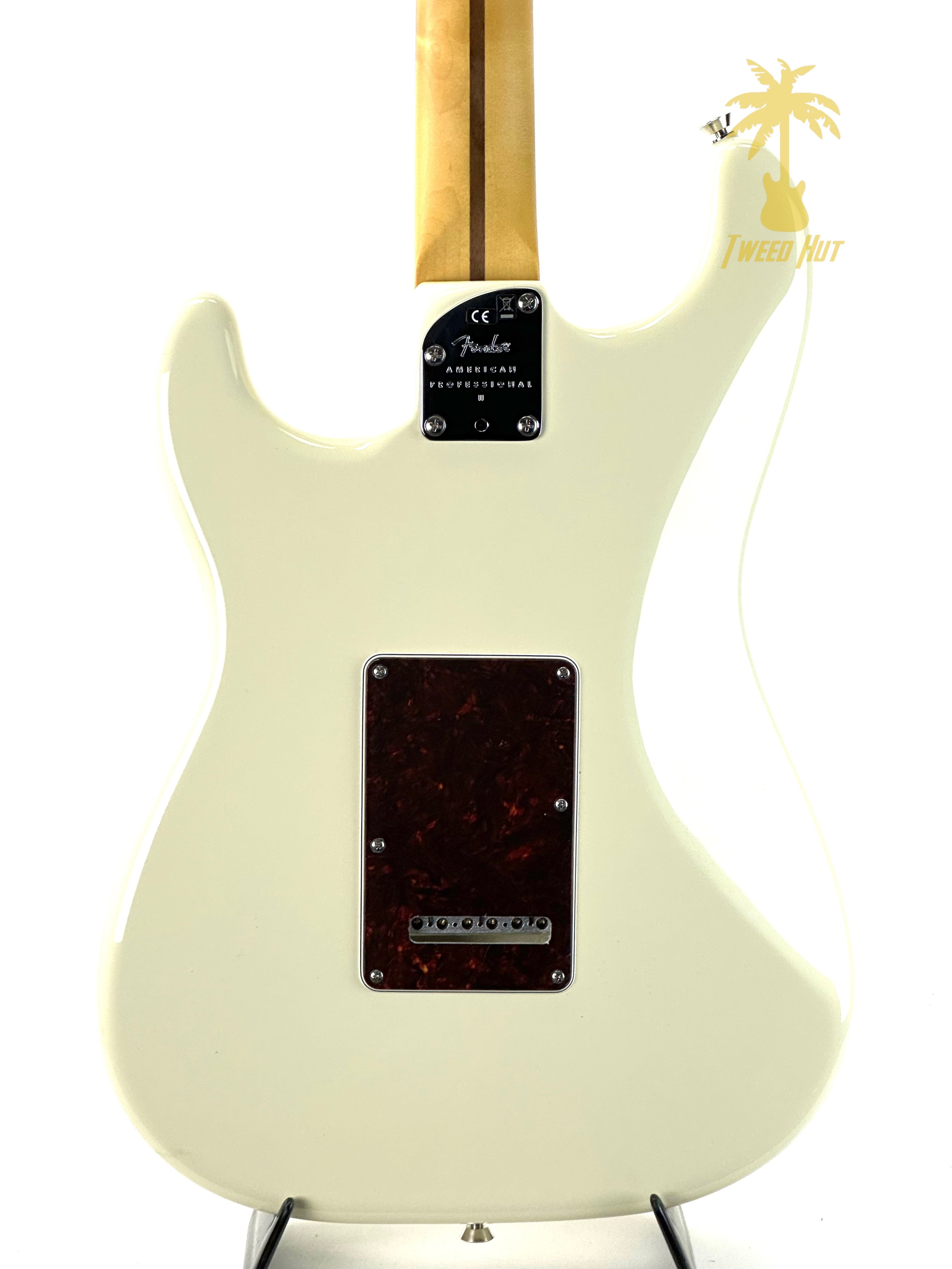 FENDER AMERICAN PROFESSIONAL II STRATOCASTER ROSEWOOD NECK OLYMPIC WHITE