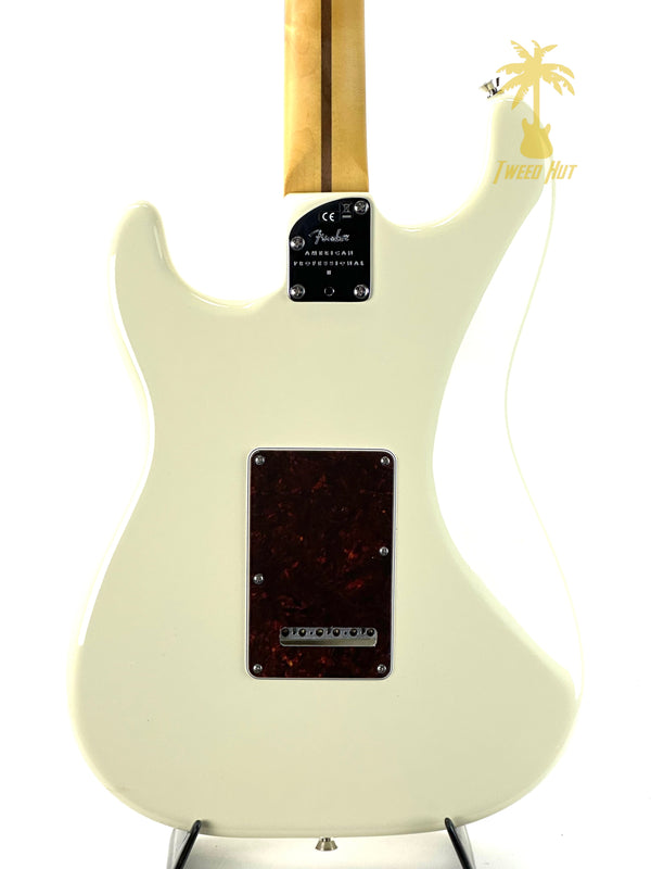 FENDER AMERICAN PROFESSIONAL II STRATOCASTER ROSEWOOD NECK OLYMPIC WHITE