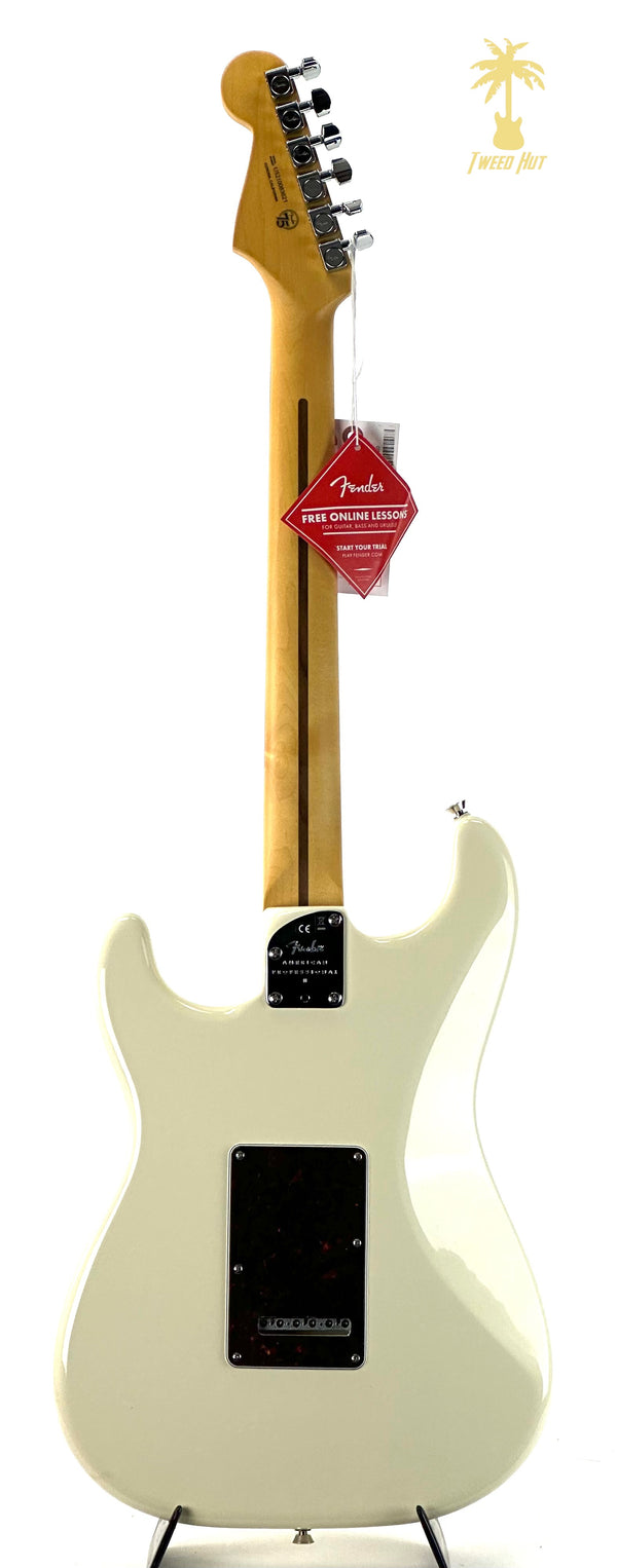 FENDER AMERICAN PROFESSIONAL II STRATOCASTER ROSEWOOD NECK OLYMPIC WHITE