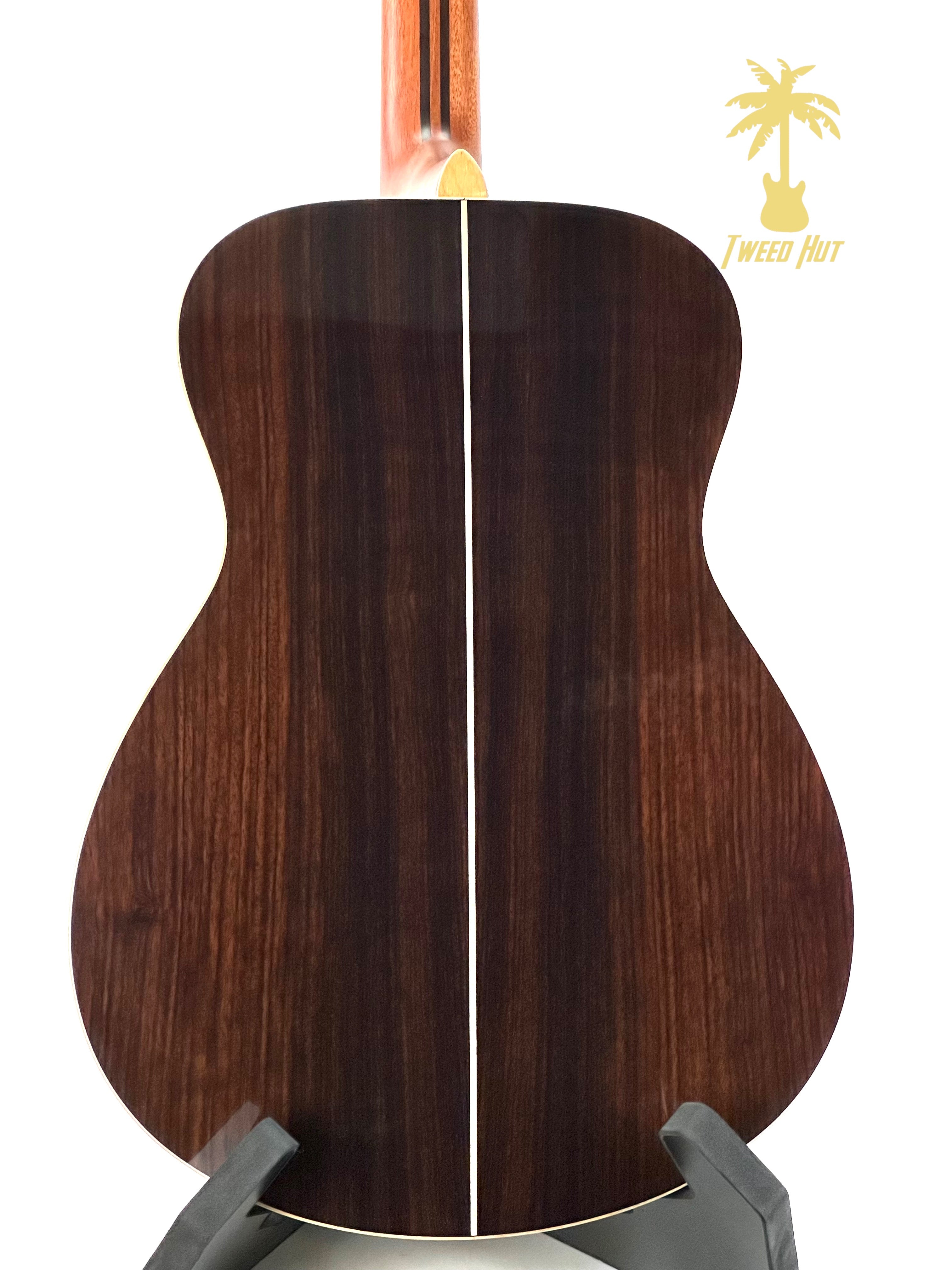YAMAHA LS16 ARE ACOUSTIC NATURAL