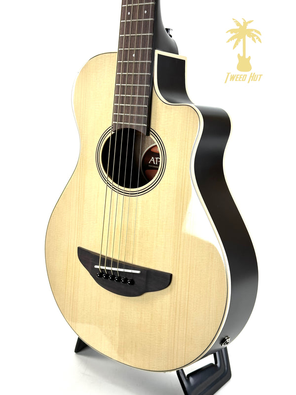YAMAHA APXT2 3/4 THINLINE ACOUSTIC-ELECTRIC CUTAWAY GUITAR NATURAL