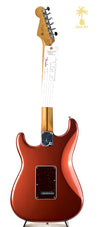 FENDER PLAYER PLUS STRATOCASTER-CANDY APPLE RED