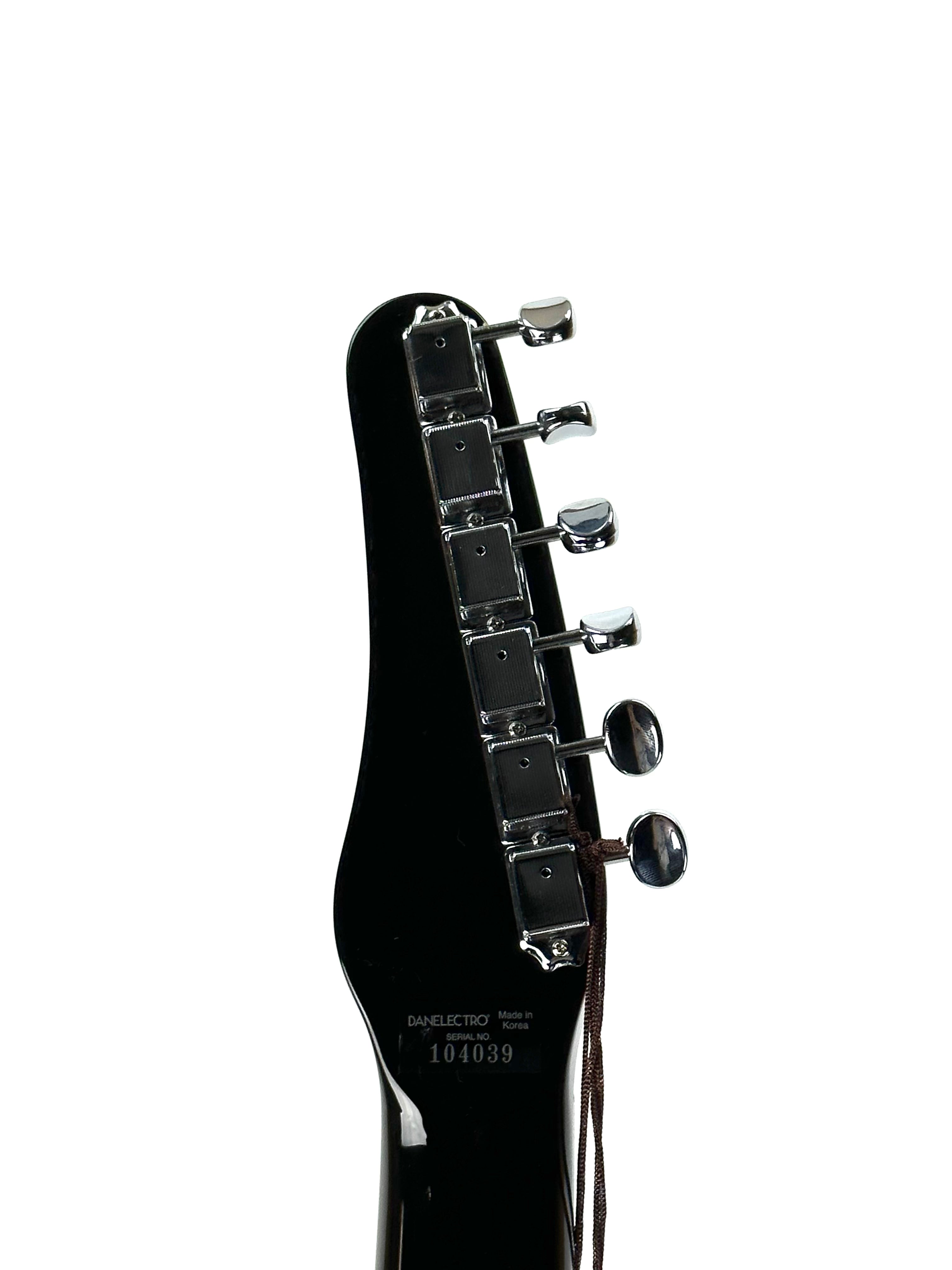 DANELECTRO 56 BARITONE - SILVER METALLIC FLAKE