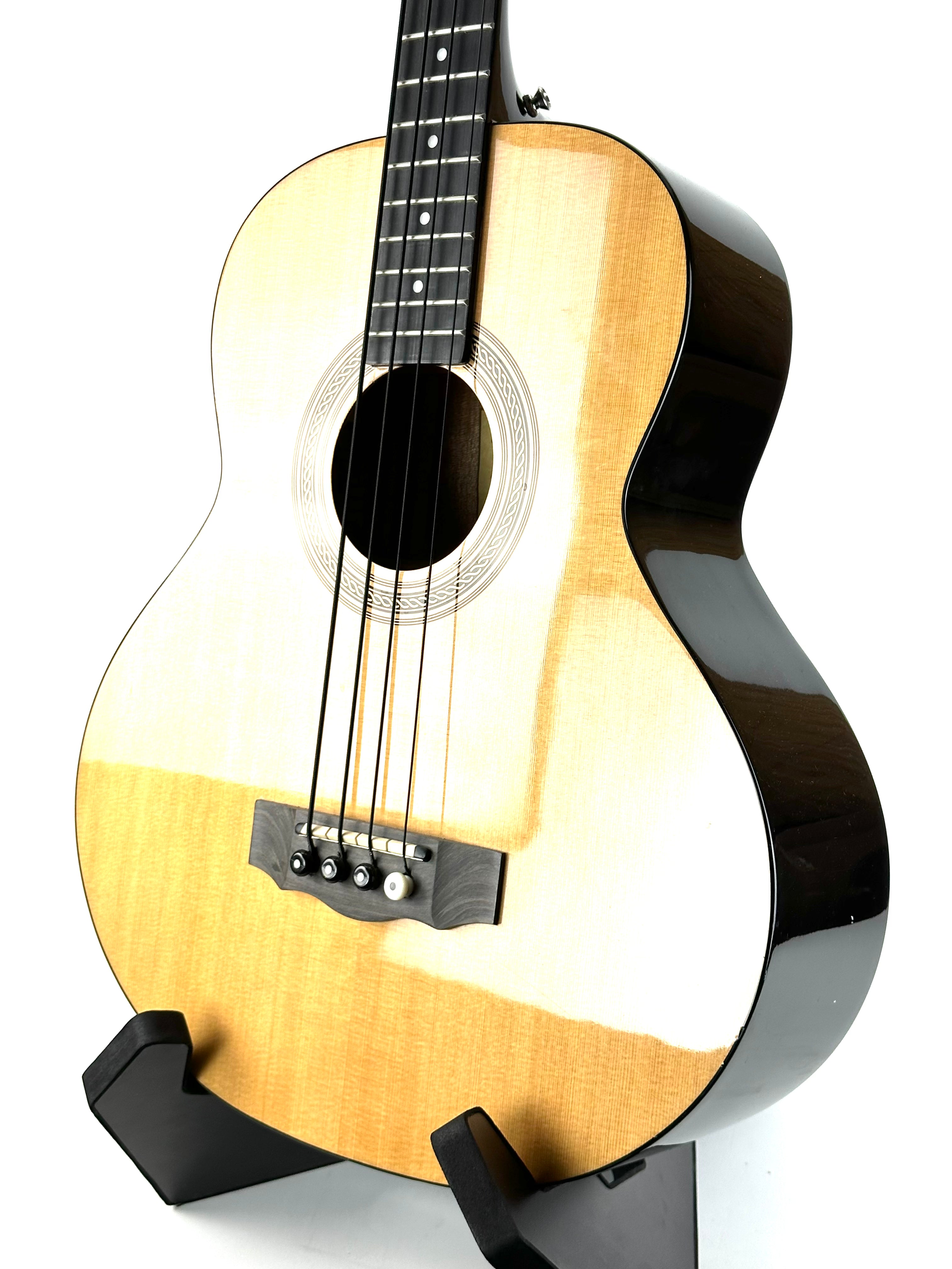 PRE-OWNED JOHNSON JG-622 A/E BASS - IN STORE PICKUP ONLY