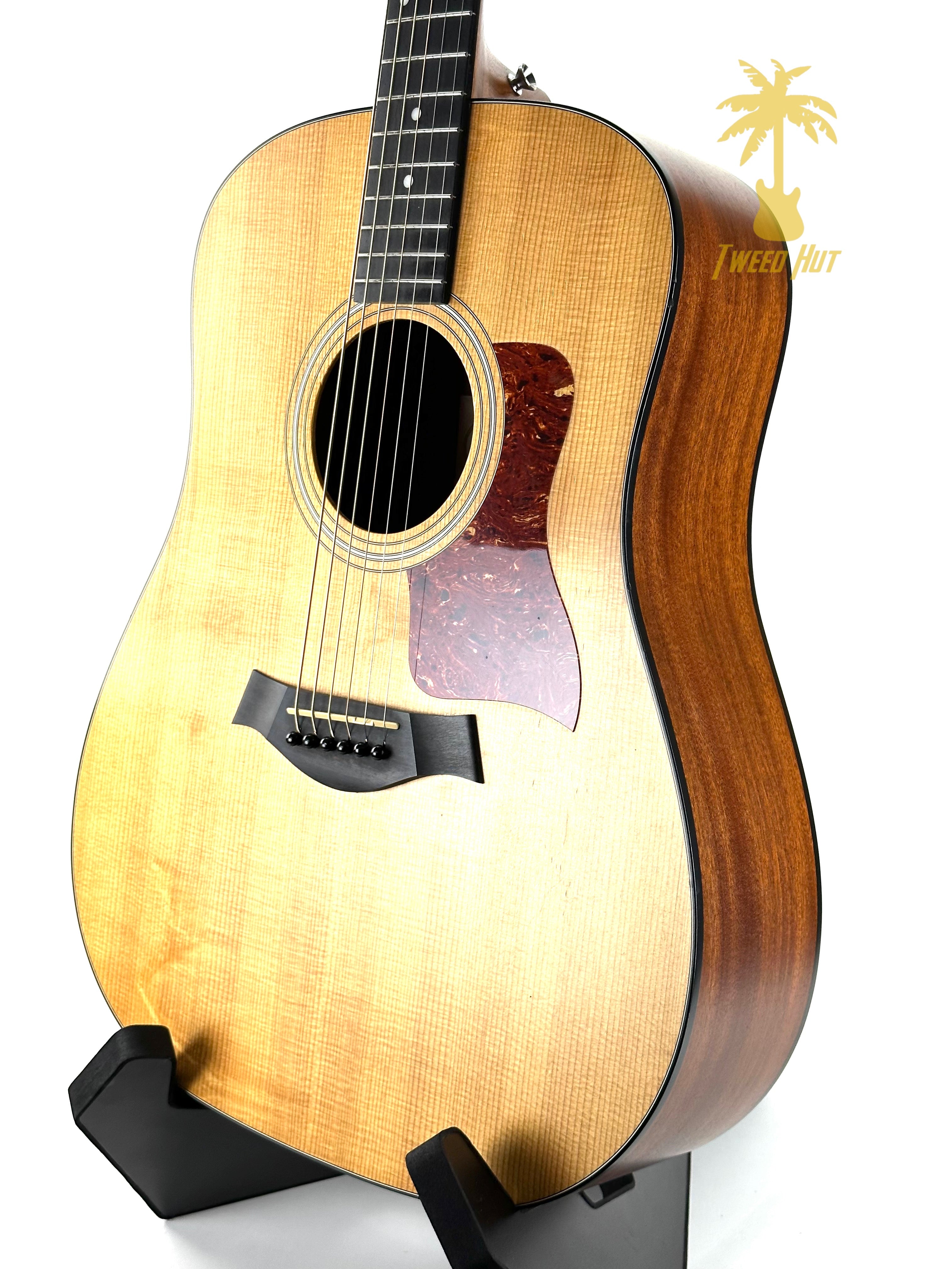 PRE-OWNED TAYLOR 110 DREADNOUGHT ACOUSTIC