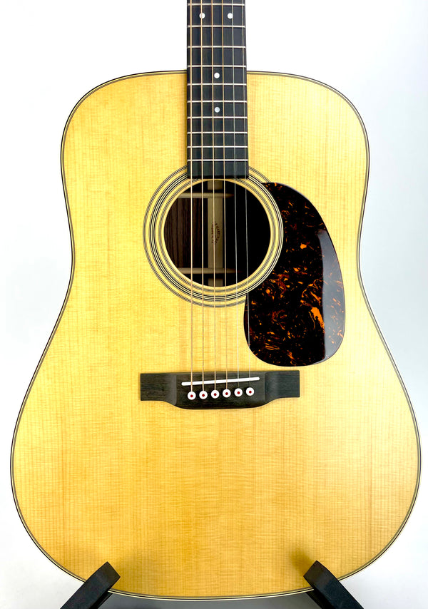 MARTIN D28 SATIN