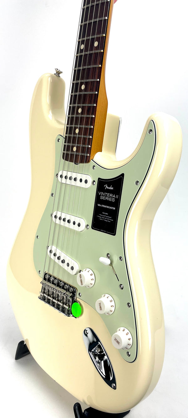 FENDER VINT II 60's STRAT RW OW