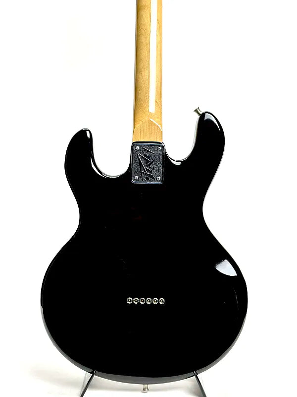 PEAVEY T-60 GUITAR BLACK W/CASE