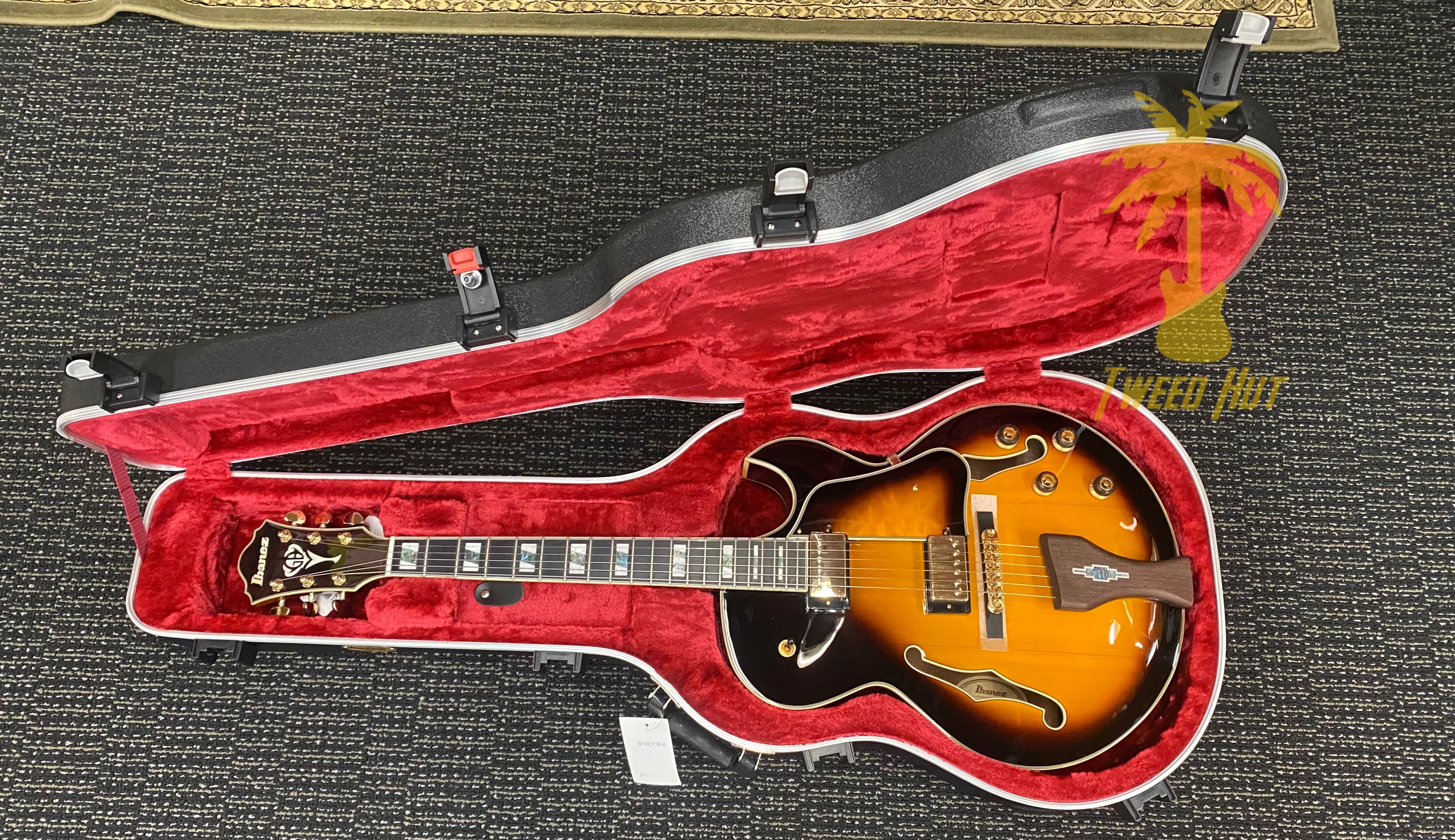 IBANEZ LGB30 GEORGE BENSON SIGNATURE MODEL - VINTAGE YELLOW SINBURST