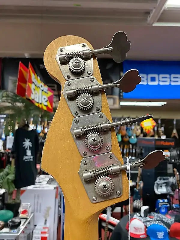 FENDER 60TH ANNIVERSARY ROAD WORN JAZZ BASS, PAU FERRO-3-COLOR SUNBURST