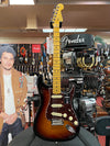 FENDER AMERICAN PROFESSIONAL II STRATOCASTER-3-COLOR SUNBURST