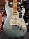 FENDER AMERICAN PROFESSIONAL II STRATOCASTER-MYSTIC SURF GREEN