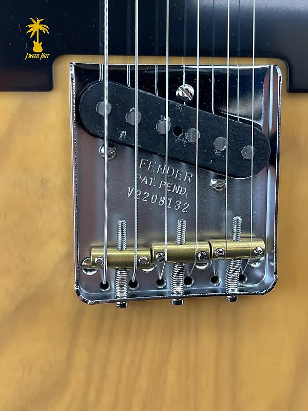 FENDER AMERICAN VINTAGE II '51 TELECASTER 2022-BUTTERSCOTCH BLONDE