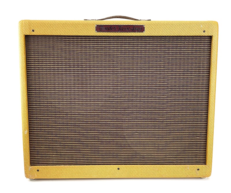 PRE-OWNED FENDER '57 TWIN-AMP REISSUE 40-WATT 2x12