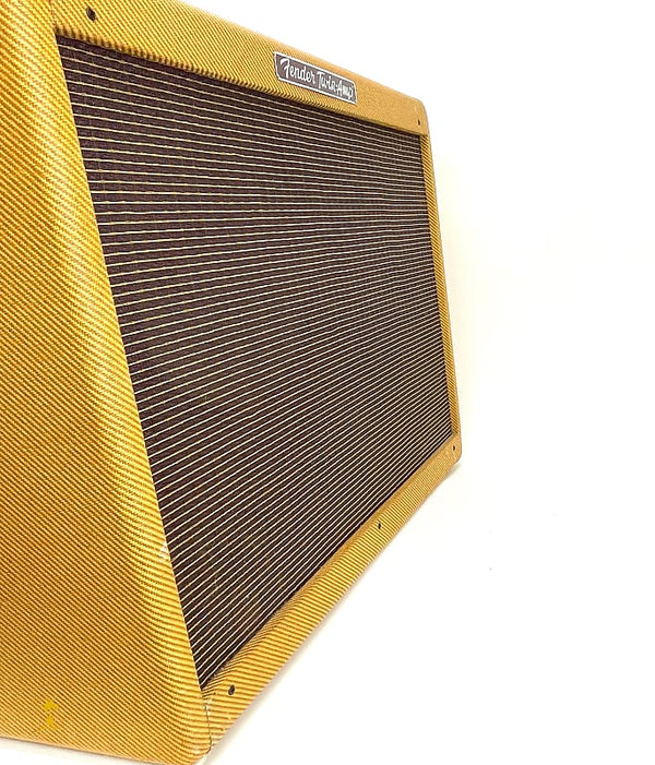 PRE-OWNED FENDER '57 TWIN-AMP REISSUE 40-WATT 2x12" GUITAR COMBO 2004-2011-TWEED-