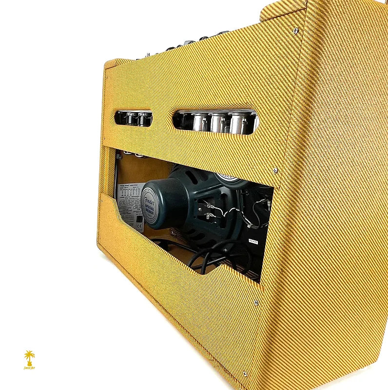 PRE-OWNED FENDER '57 TWIN-AMP REISSUE 40-WATT 2x12