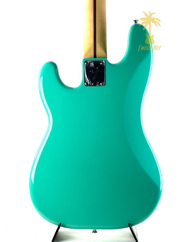 FENDER PLAYER PRECISION BASS - SEAFOAM GREEN