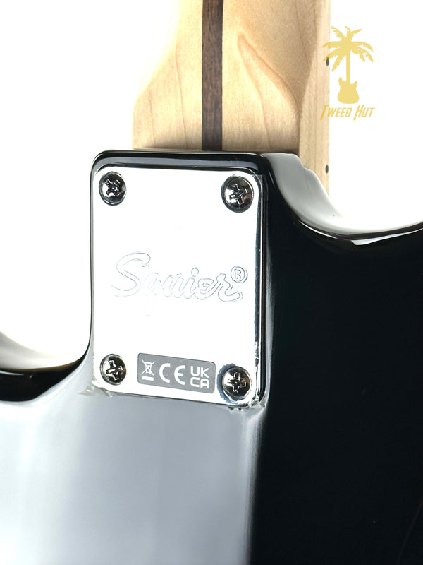 SQUIER SONIC STRATOCASTER HSS - BLACK