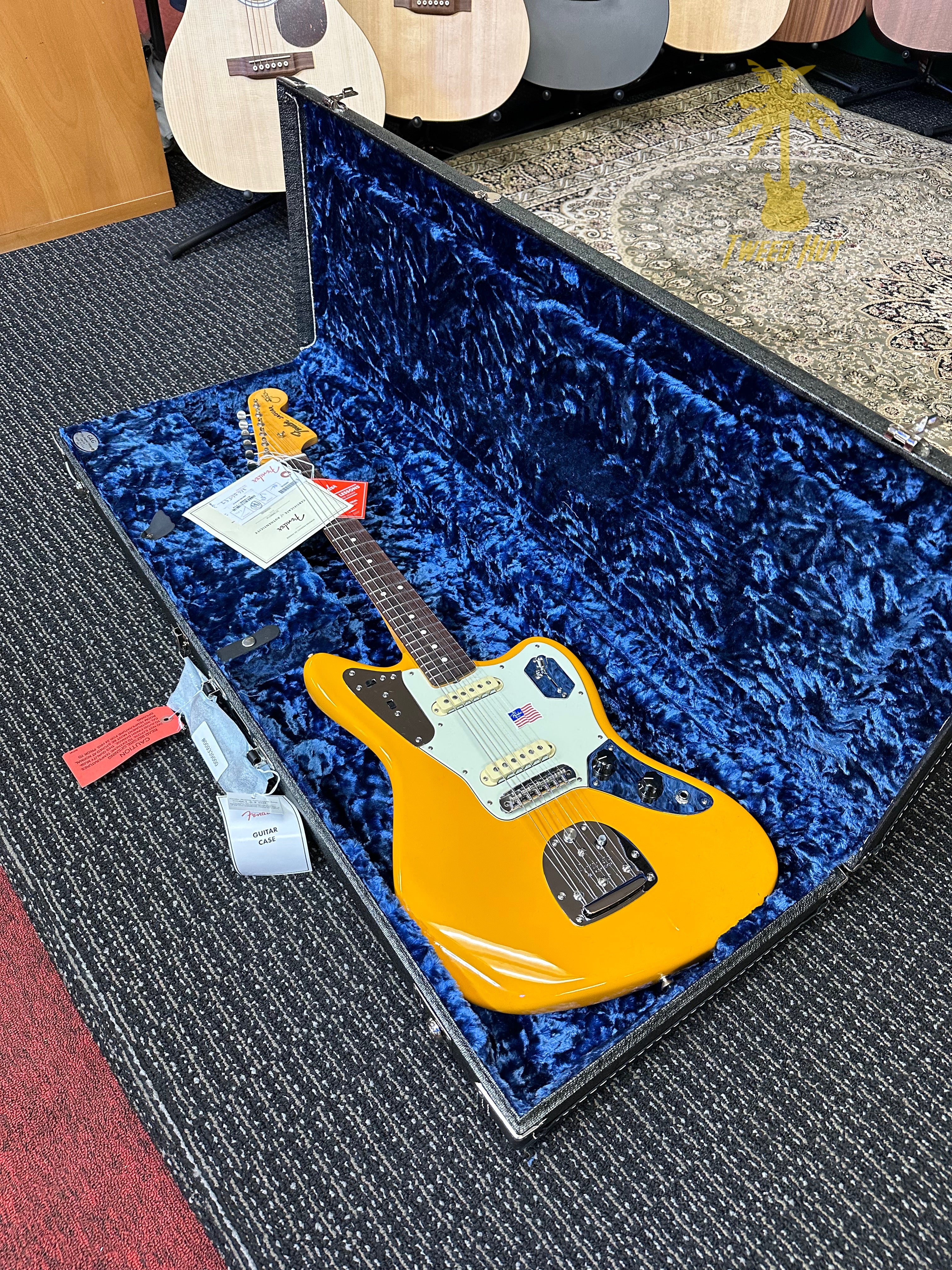 FENDER LIMITED JOHNNY MARR JAGUAR-FEVER DREAM YELLOW