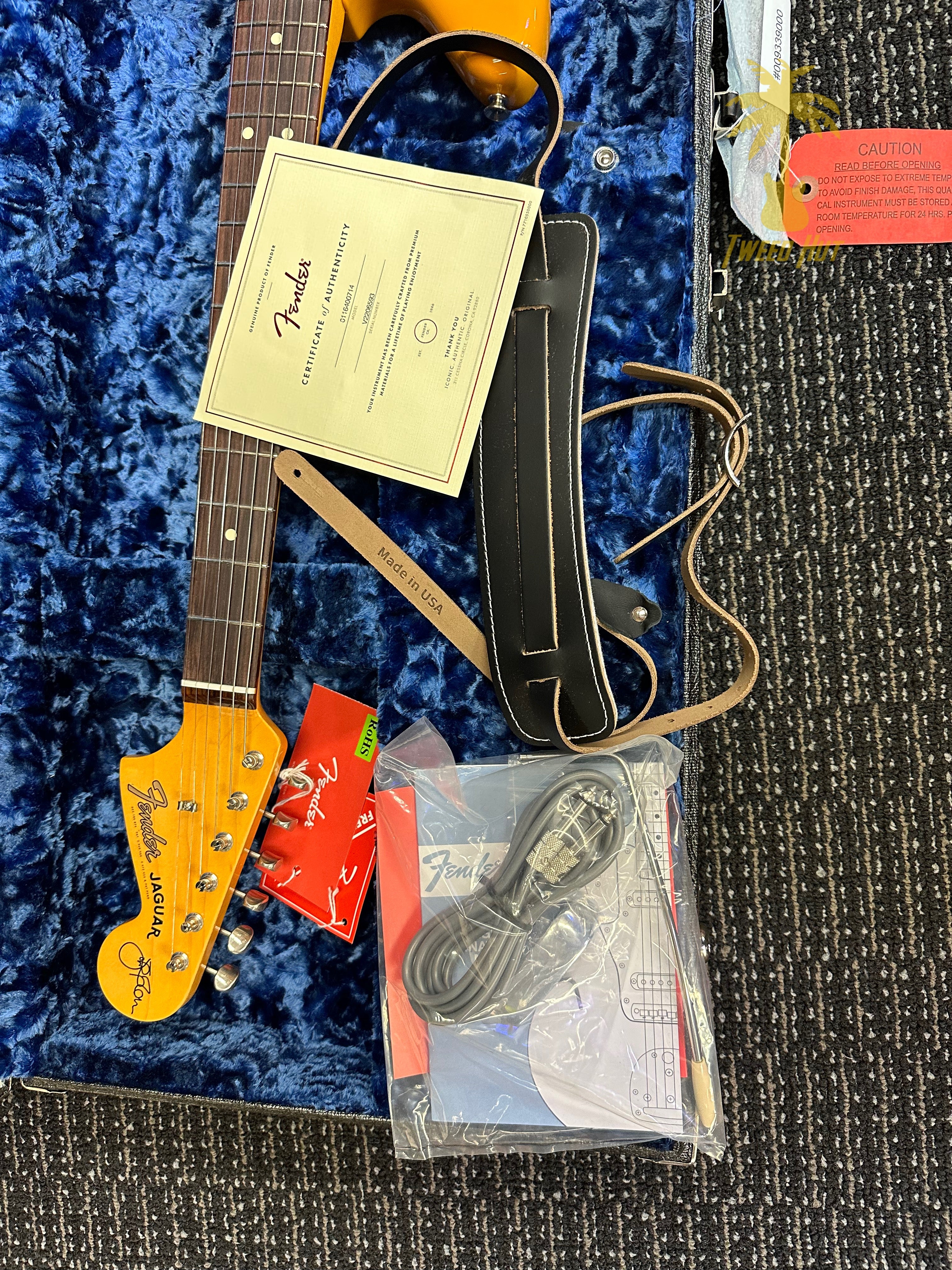 FENDER LIMITED JOHNNY MARR JAGUAR-FEVER DREAM YELLOW