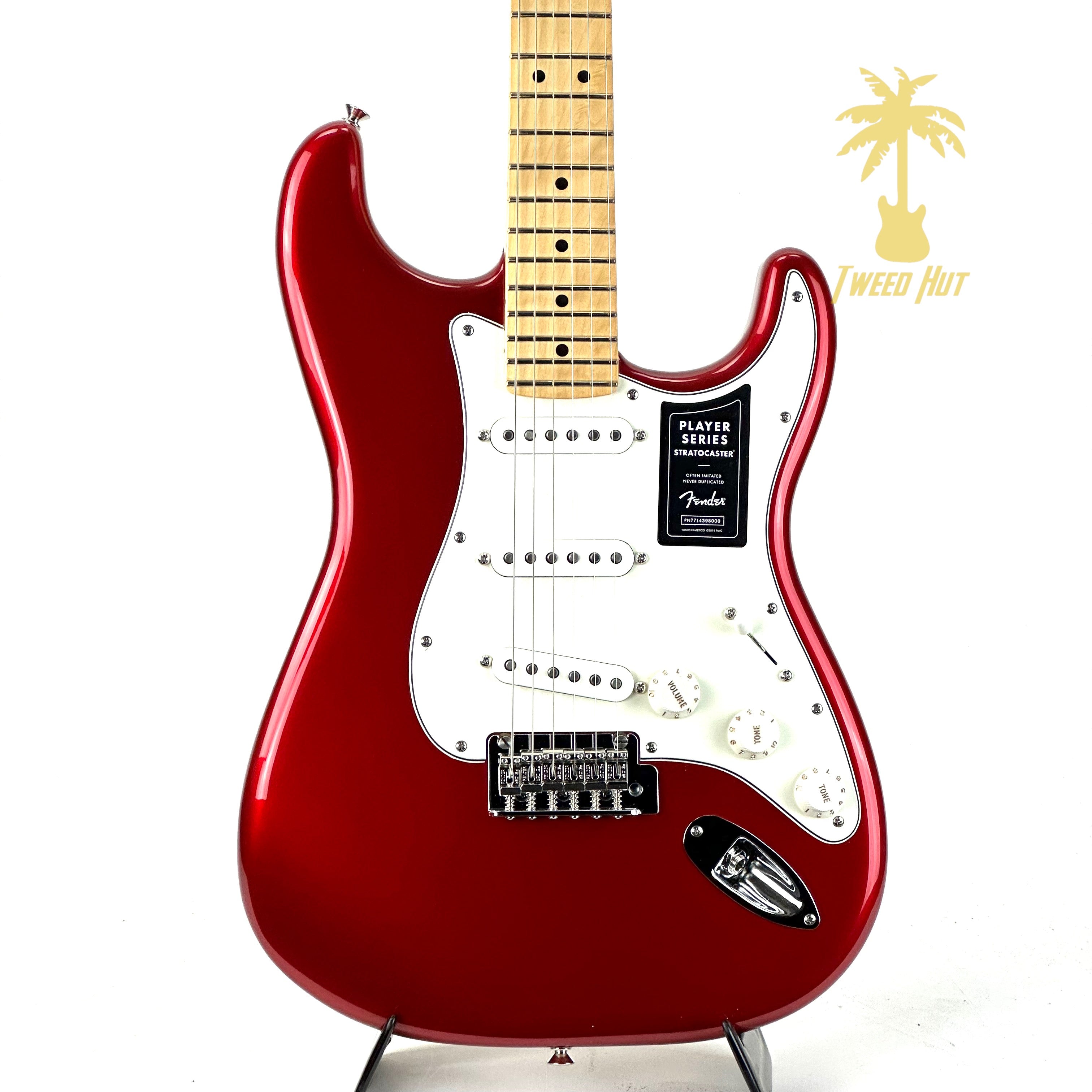 FENDER PLAYER STRATOCASTER MAPLE NECK CANDY APPLE RED
