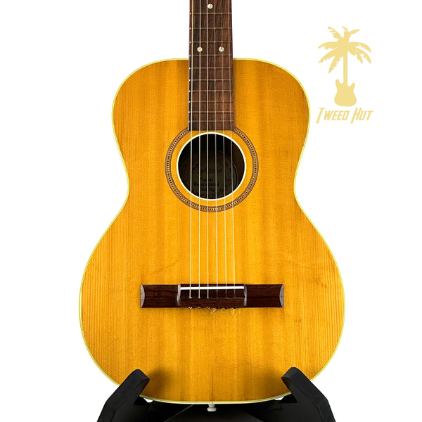 VINTAGE 1970S ESPAÑA CLASSICAL GUITAR