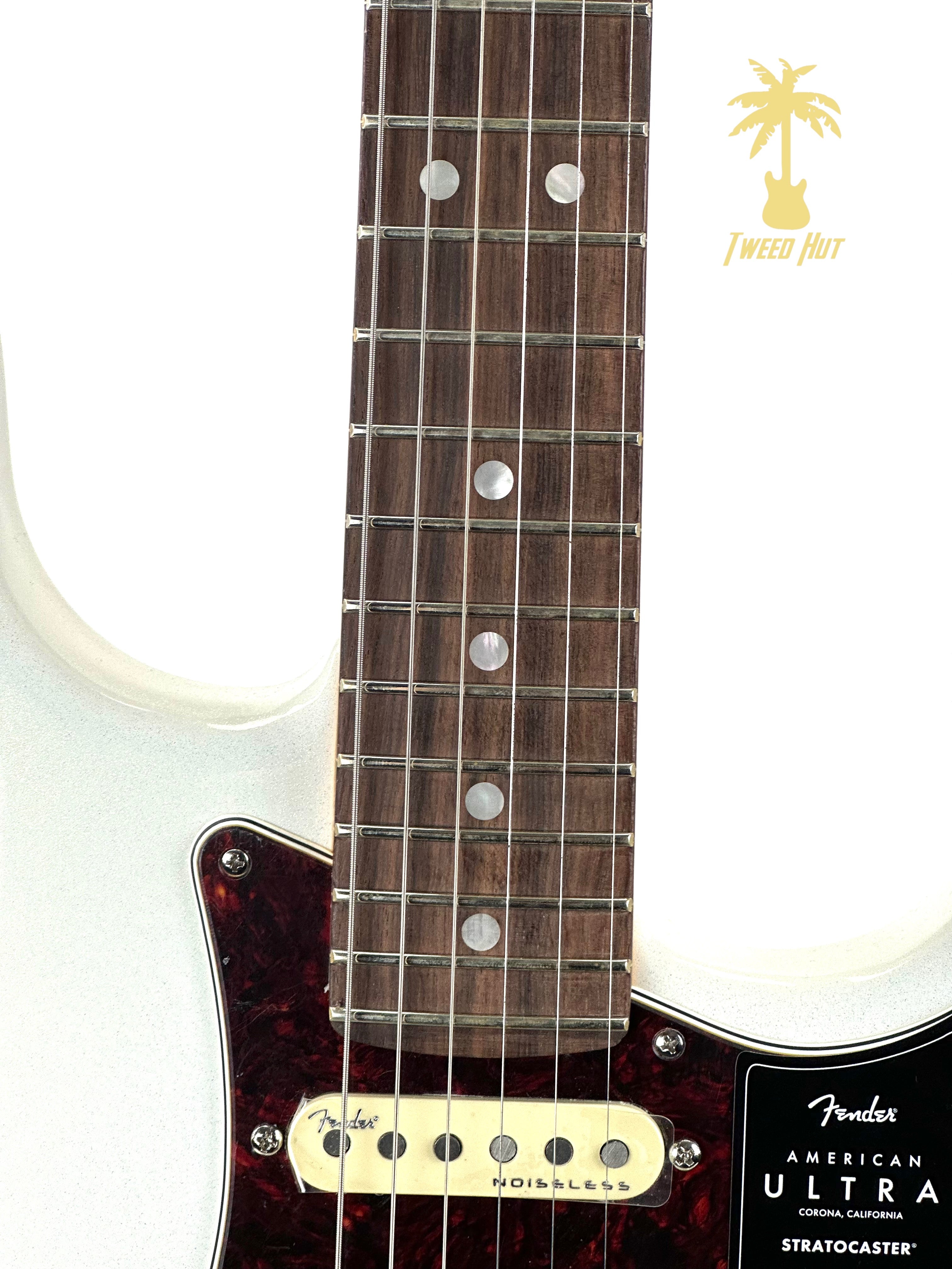 FENDER AMERICAN ULTRA STRATOCASTER ARCTIC PEARL