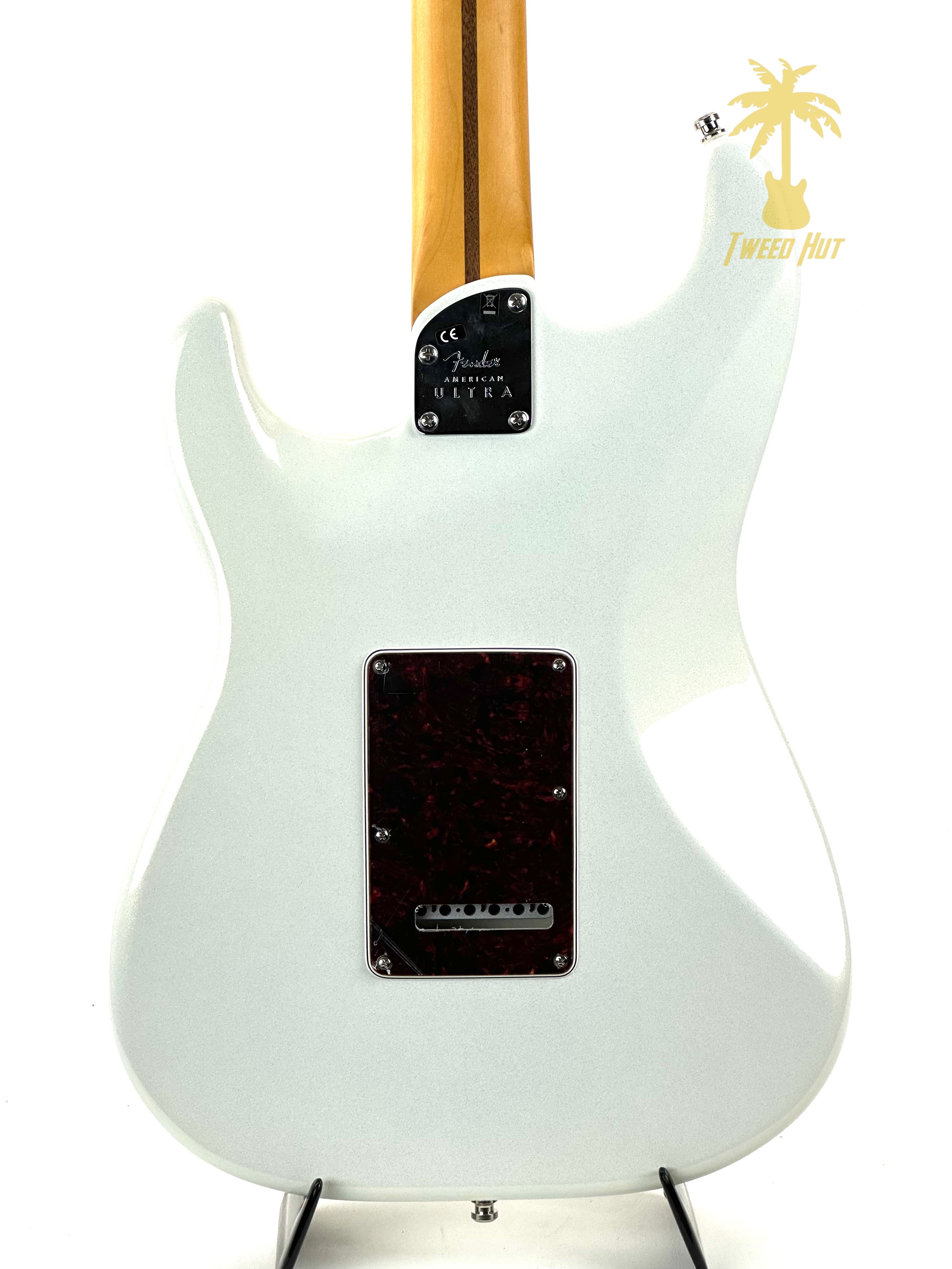 FENDER AMERICAN ULTRA STRATOCASTER ARCTIC PEARL