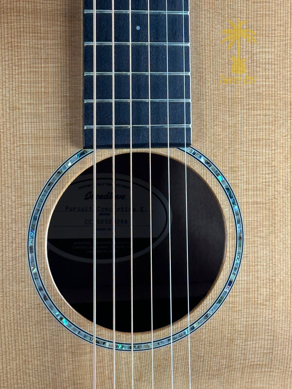 PRE-OWNED BREEDLOVE PURSUIT CONCERTINA E 12 FRET WITH GIG BAG