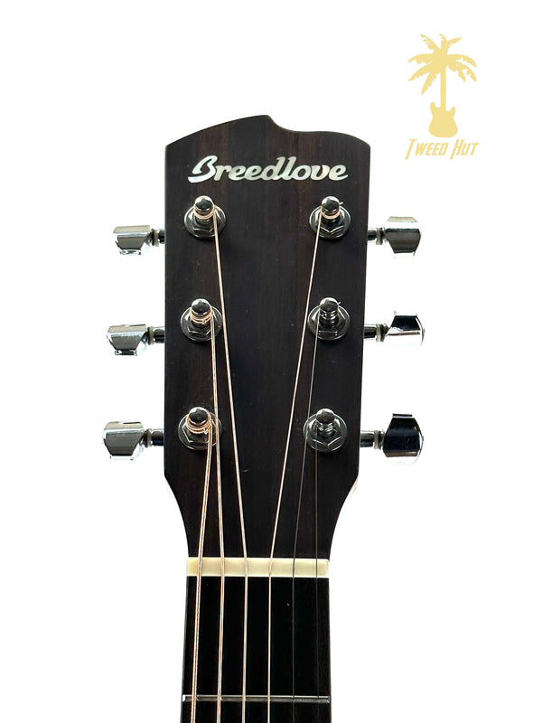 PRE-OWNED BREEDLOVE PURSUIT CONCERTINA E 12 FRET WITH GIG BAG
