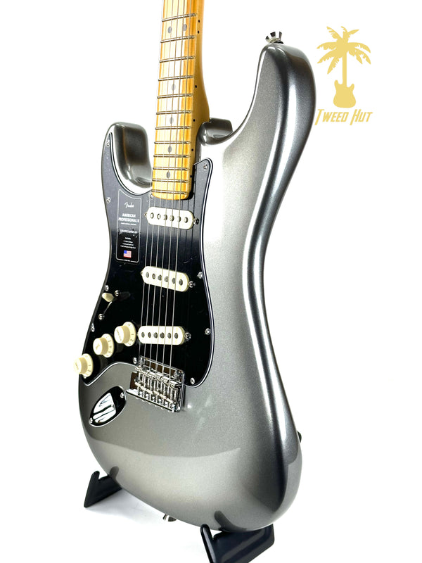 FENDER AMERICAN PROFESSIONAL II STRATOCASTER LEFT-HAND-MERCURY