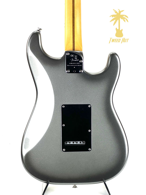 FENDER AMERICAN PROFESSIONAL II STRATOCASTER LEFT-HAND-MERCURY