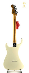 FENDER NILE RODGERS HITMAKER STRATOCASTER - OLYMPIC WHITE