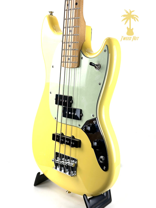 PRE-OWNED FENDER MUSTANG PJ BASS - BUTTERCREAM