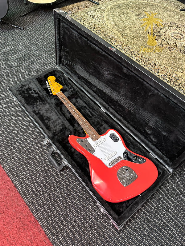 PRE-OWNED FENDER CLASSIC 60's JAGUAR - NITRO FIESTA RED
